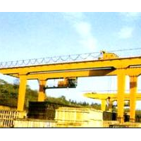 成都行吊 行車(chē) 航吊U型雙主梁門(mén)式起重機(jī)批發(fā)生產(chǎn)廠家