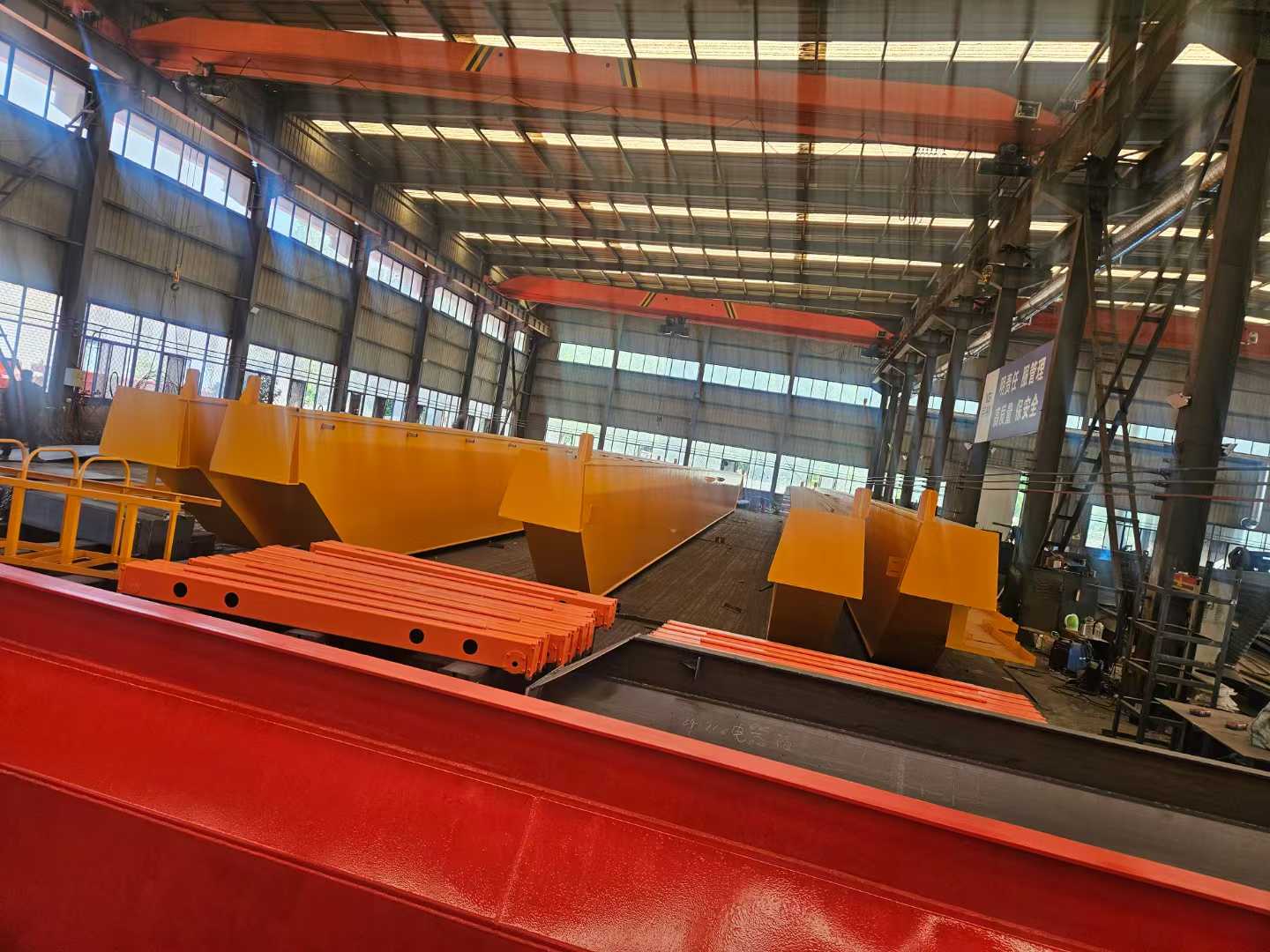 西安起重機(jī)定期保養(yǎng)-龍門(mén)吊大修-行車(chē)維保-行吊維修